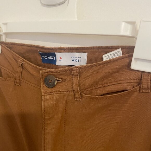 Old Navy Wide Leg Pants - Picture 2 of 3